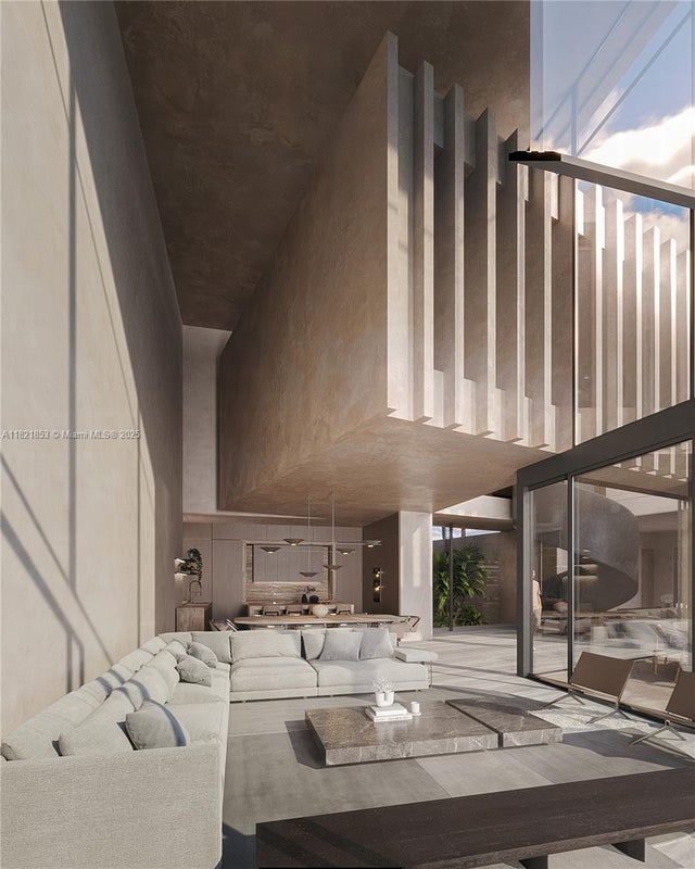 4 of 28 - 2010 Ne 196th Ter, North Miami Beach, FL