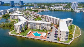 Photo of Listing #A11821956