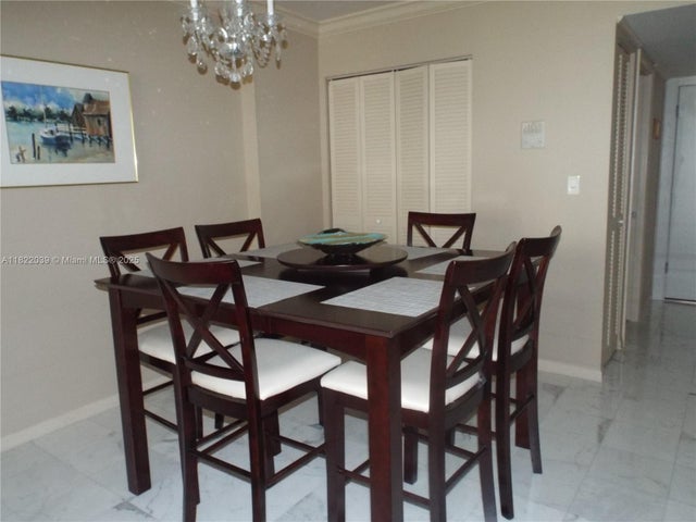 4 of 14 - 1904 S Ocean Dr 405, Hallandale Beach, FL