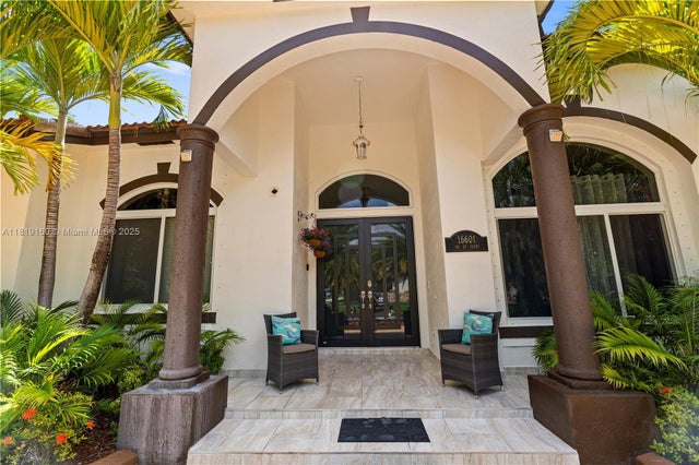 5 of 57 - 16601 Sw 87th Ct, Palmetto Bay, FL