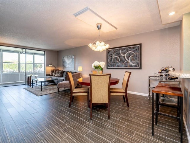 5 of 20 - 2860 Somerset Dr 210k, Lauderdale Lakes, FL