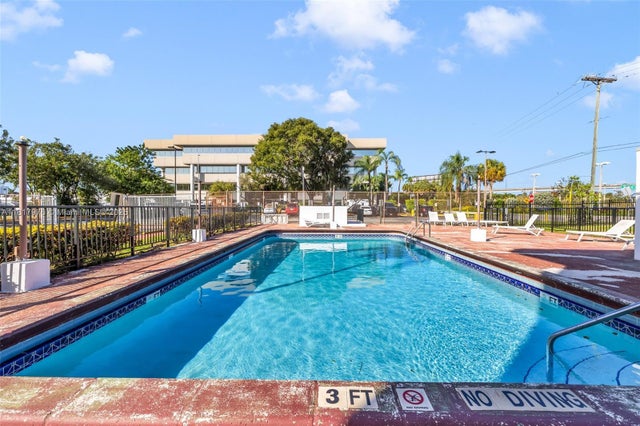 2 of 11 - 16450 Nw 2nd Ave 409, Miami, FL