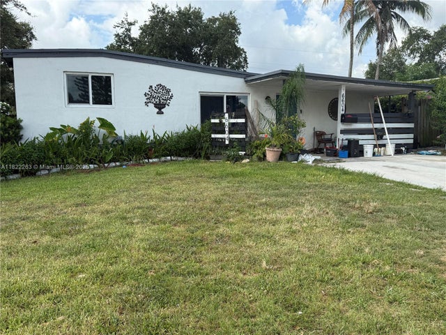 1 of 17 - 6604 Raleigh St, Hollywood, FL