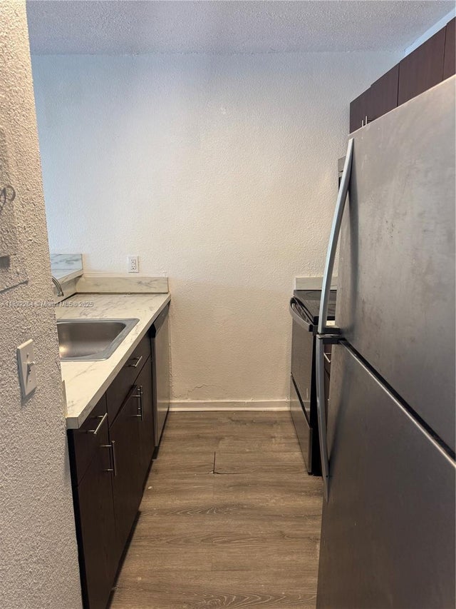 5 of 11 - 1225 Ne 124th St 46a, North Miami, FL