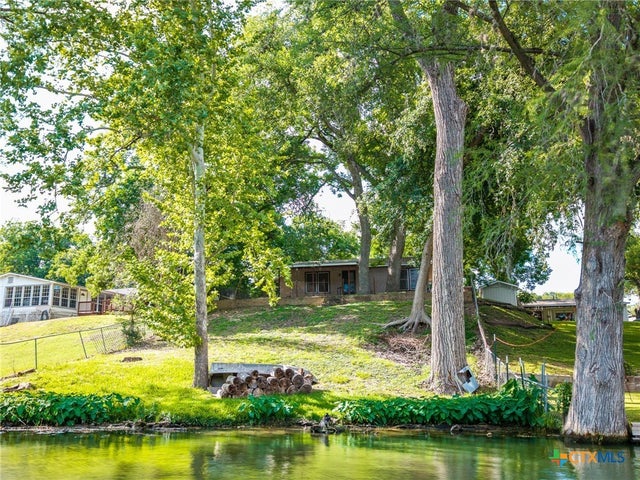 Located on , Residential for Sale by 1229 Lonestar Drive in the New Braunfels, located in the neighborhood of KREUSLERVILLE