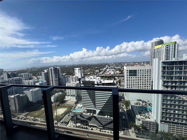 4 of 69 - 88 Sw 7th Street 3012, Miami, FL