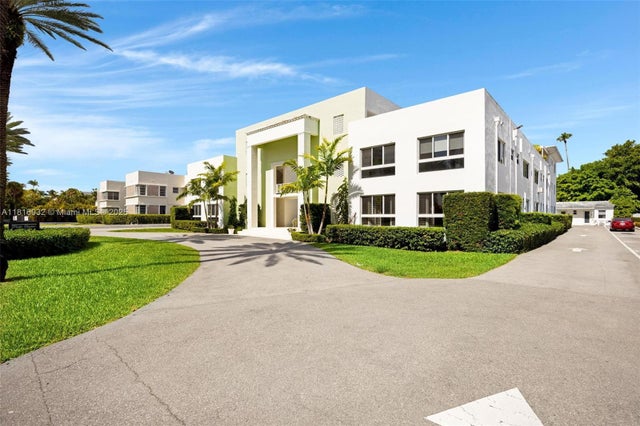 3 of 23 - 9920 Collins Ave 2, Bal Harbour, FL