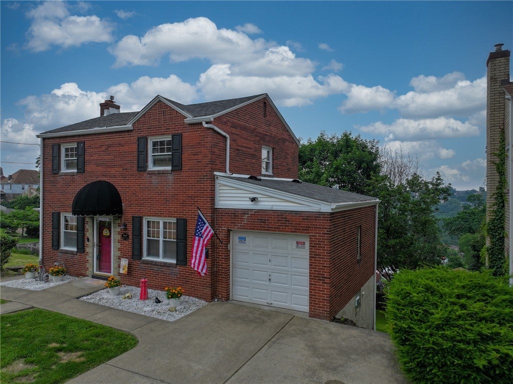 3037 Churchview, Baldwin Boro