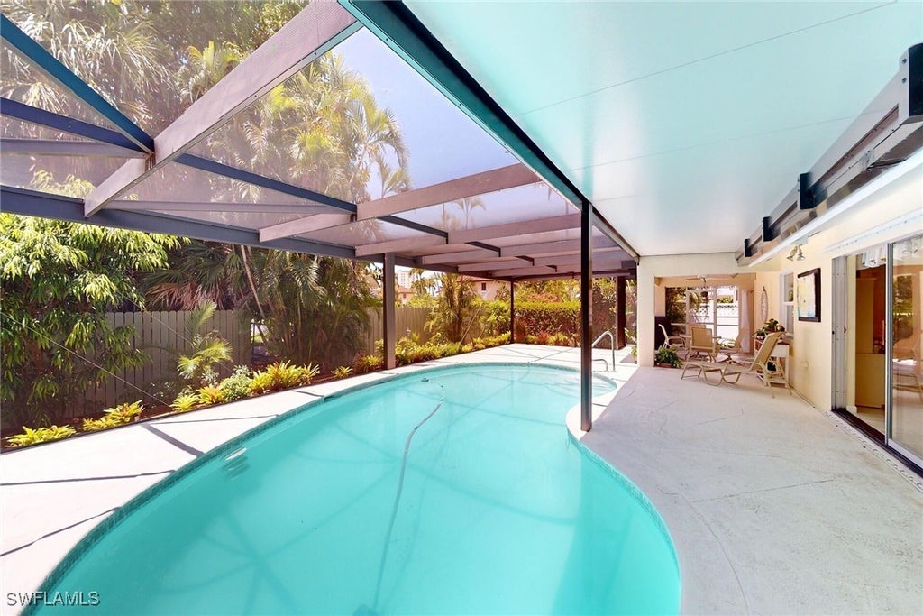 775 Saturn Ct, Marco Island
