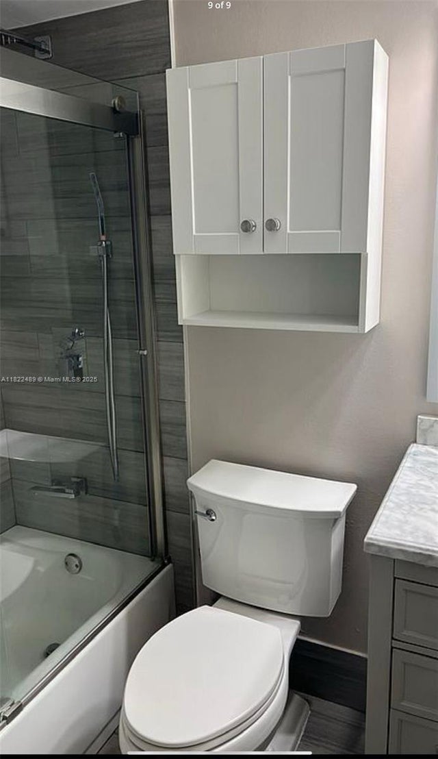 5 of 10 - 2711 Ocean Club Blvd 207, Hollywood, FL