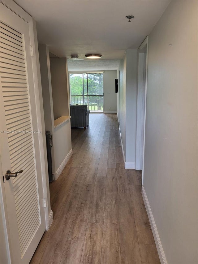 3 of 22 - 3150 W Rolling Hills Cir 310, Davie, FL