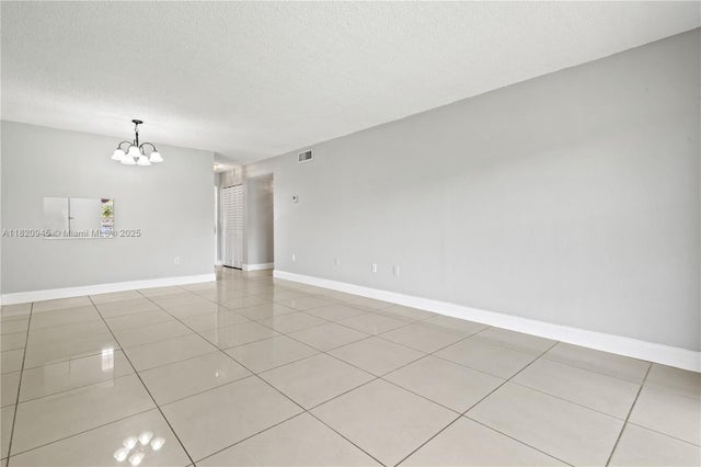 5 of 22 - 301 Nw 177th St 104, Miami Gardens, FL