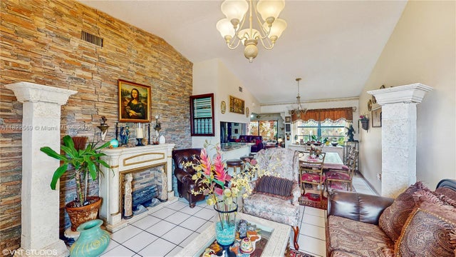 4 of 27 - 5030 Sw 145th Ave, Miami, FL