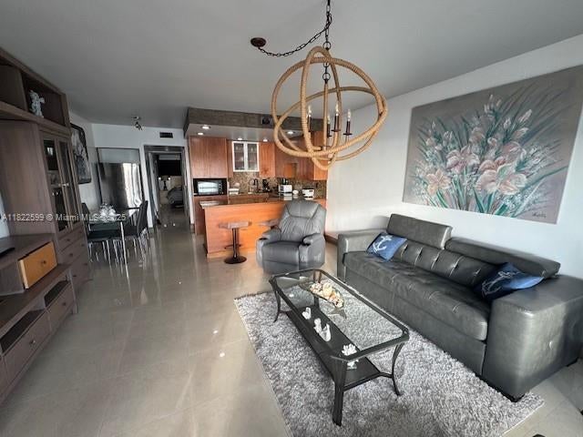 4 of 21 - 300 Oregon St 506, Hollywood, FL
