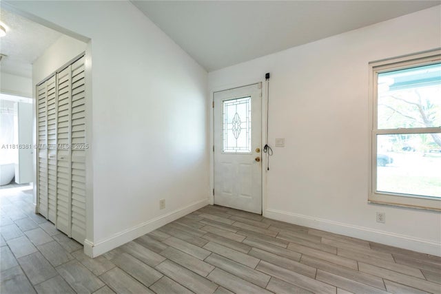 5 of 53 - 219 Bobwhite Rd, Royal Palm Beach, FL