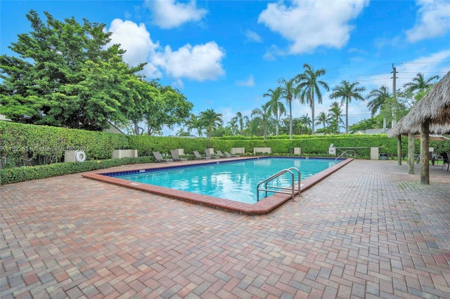3 of 41 - 566 Village Lake Drive, Weston, FL
