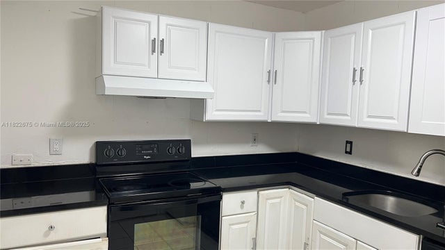 3 of 3 - 7001 Environ Blvd 304, Lauderhill, FL