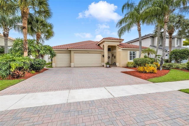 3 of 48 - 11223 Maritime Ct, Wellington, FL