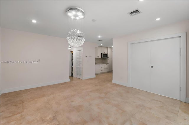 4 of 16 - 1601 Bay Rd 4, Miami Beach, FL