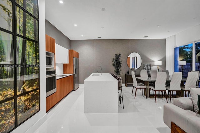 2 of 17 - 1801 Ne 13th St 1823, Fort Lauderdale, FL