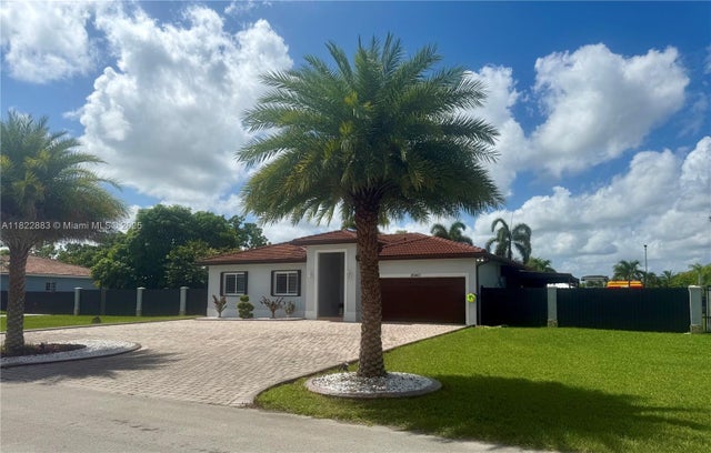 2 of 11 - 20401 Sw 317th St, Homestead, FL