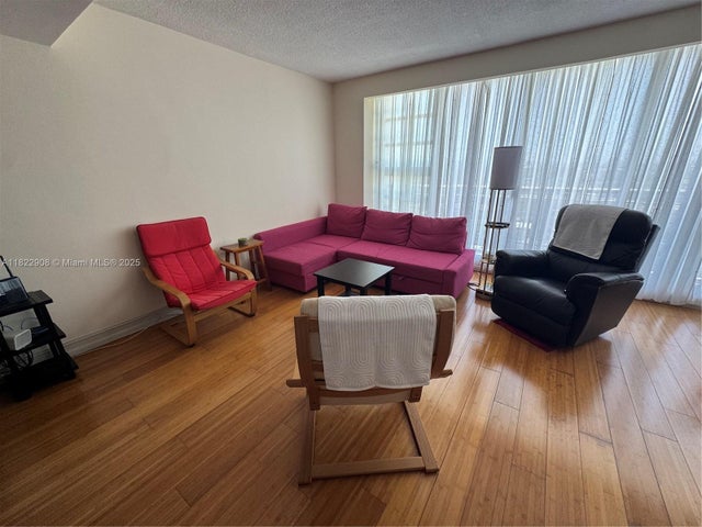 3 of 11 - 1720 Harrison St 14d, Hollywood, FL