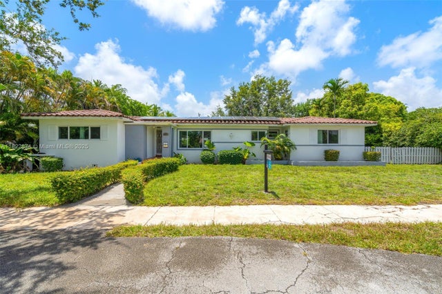 1 of 43 - 170 Nw 105th St, Miami Shores, FL