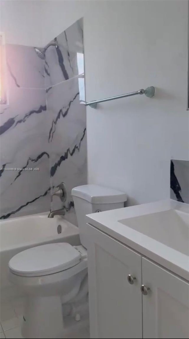 5 of 18 - 13944 Ne 4th Ave D B, Miami, FL