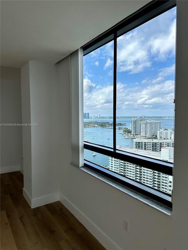 5 of 26 - 1330 West Ave 3007, Miami Beach, FL