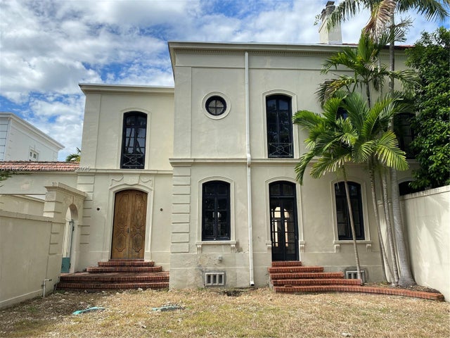 1 of 4 - 1021 Hardee Rd, Coral Gables, FL