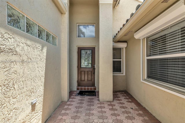 2 of 38 - 16260 La Costa Dr, Weston, FL