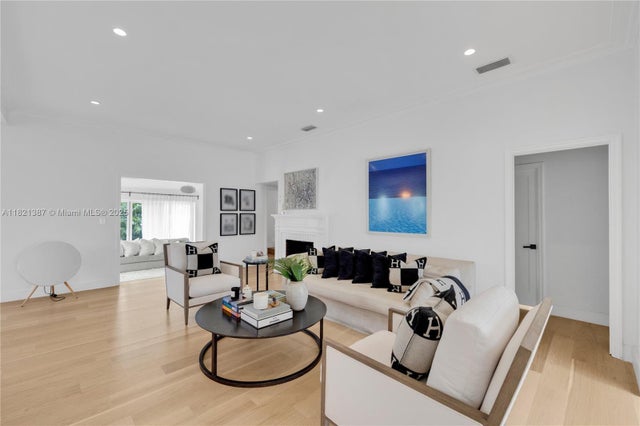 2 of 18 - 7431 Coquina Dr, North Bay Village, FL