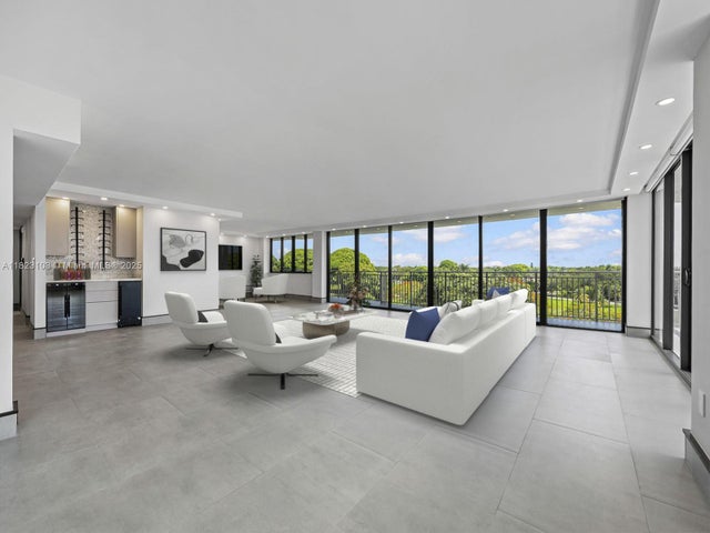 1 of 61 - 700 Coral Way 5, Coral Gables, FL
