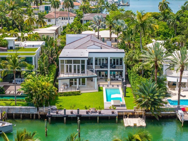 4 of 38 - 1833 W 24th St, Miami Beach, FL