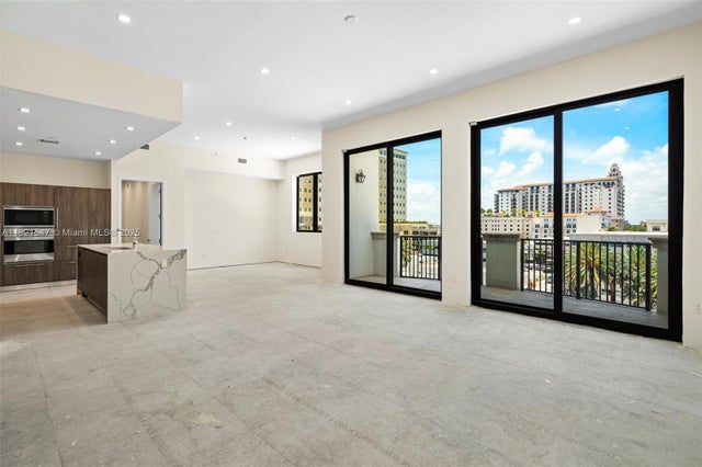 3 of 69 - 275 Giralda Ave 6a-b, Coral Gables, FL