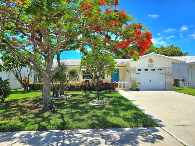 4 of 60 - 1711 Sw 22nd St, Boynton Beach, FL