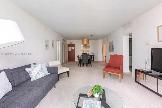 1 of 14 - 4001 S Ocean Dr 5m, Hollywood, FL