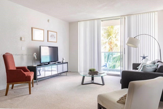 2 of 14 - 4001 S Ocean Dr 5m, Hollywood, FL