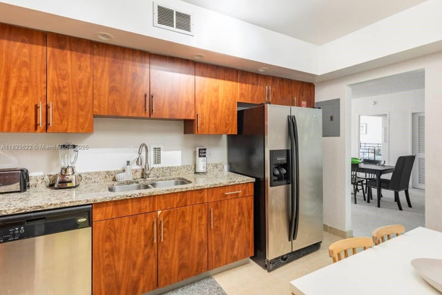 3 of 14 - 4001 S Ocean Dr 5m, Hollywood, FL