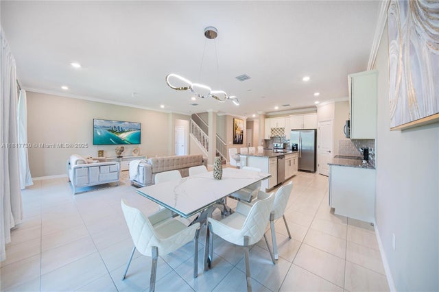 4 of 77 - 8160 Nw 78th St, Tamarac, FL