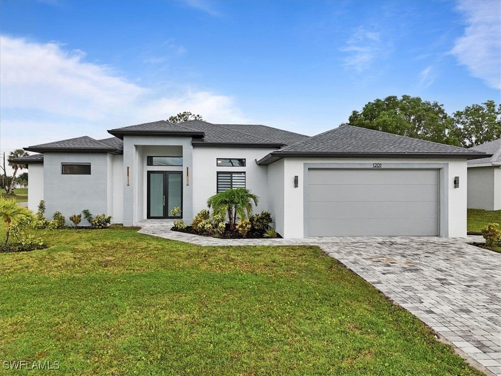 1201 Sw 8th Pl, CAPE CORAL