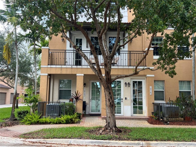 1 of 27 - 14745 Sw 9th St 3109, Pembroke Pines, FL