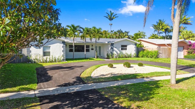 2 of 46 - 5401 Fillmore St, Hollywood, FL
