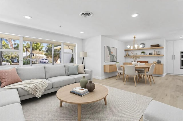 5 of 46 - 5401 Fillmore St, Hollywood, FL
