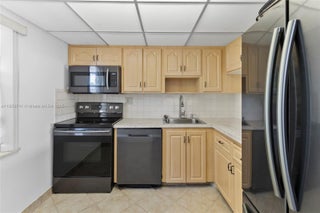 Photo of Listing #A11823741