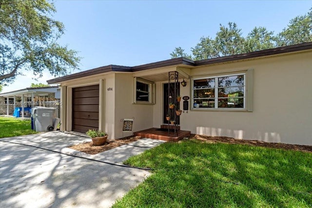 3 of 42 - 404 Ne 11th Ave, Pompano Beach, FL