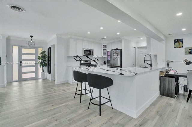 3 of 43 - 4117 Mckinley St, Hollywood, FL