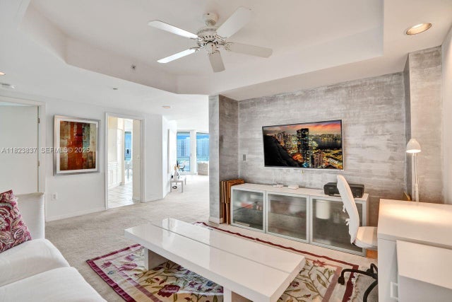 2 of 33 - 16400 Collins Ave 544, Sunny Isles Beach, FL