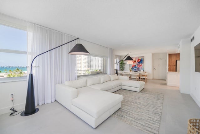 4 of 33 - 1965 S Ocean Dr 6f, Hallandale Beach, FL