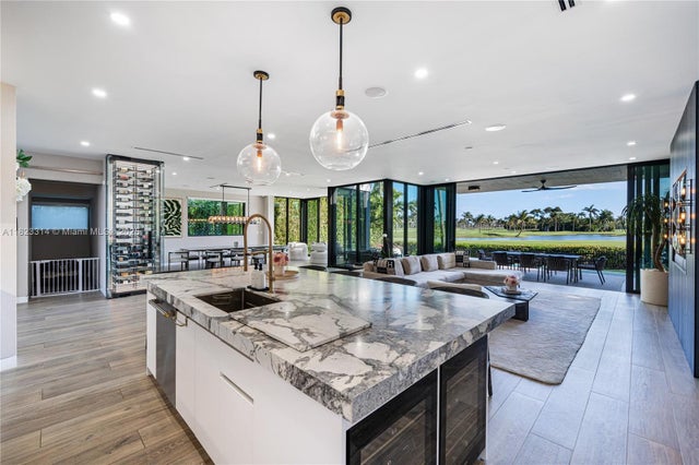 3 of 61 - 450 W 62nd St, Miami Beach, FL